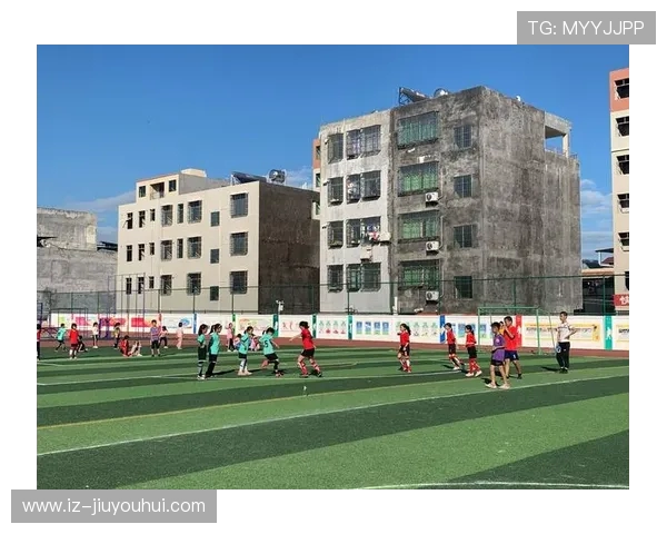 辽宁足球夺冠激情绽放全城欢腾共迎巅峰荣耀庆祝时刻壮丽瞬间再现